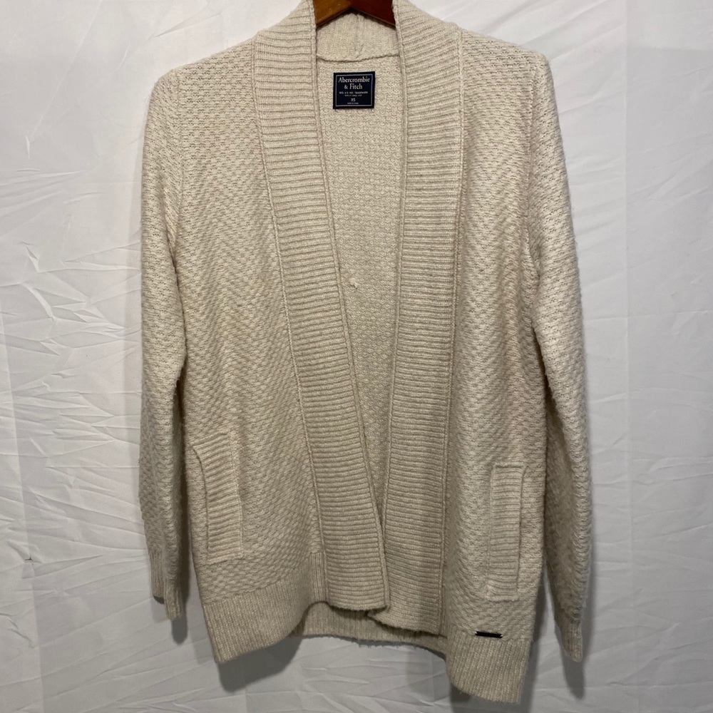 Abercrombie Cream Open Cardigan 🍁🥰